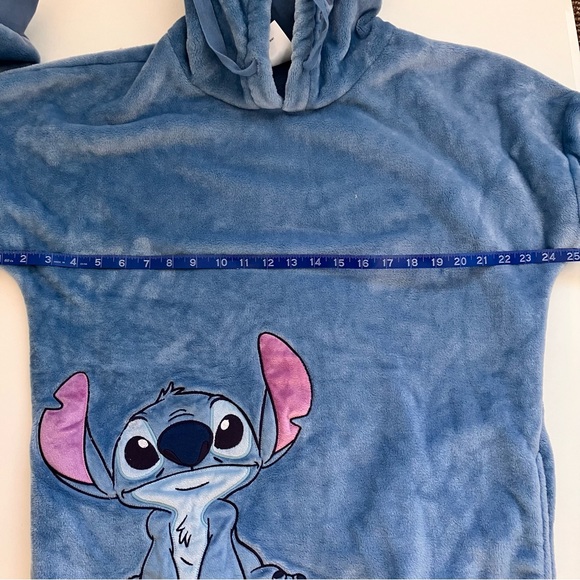 Disney Stitch Velour Pullover Hoodie Soft Pocket World Disneyland Lilo & Stich - Picture 11 of 15